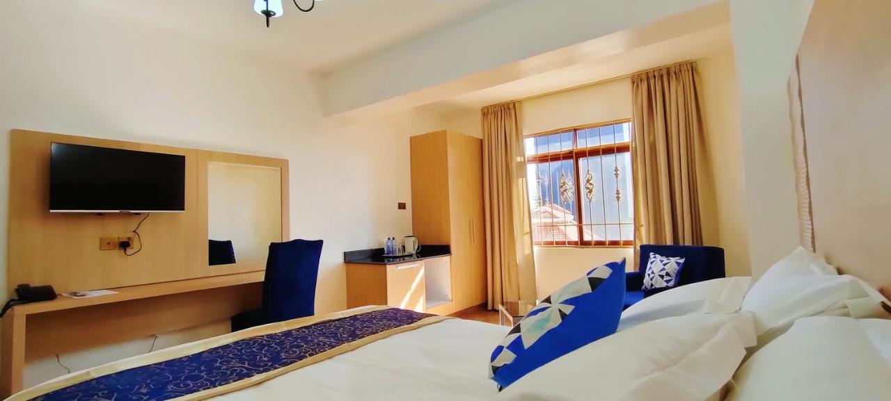 Hays Suites Hotel Nairobi Buitenkant foto